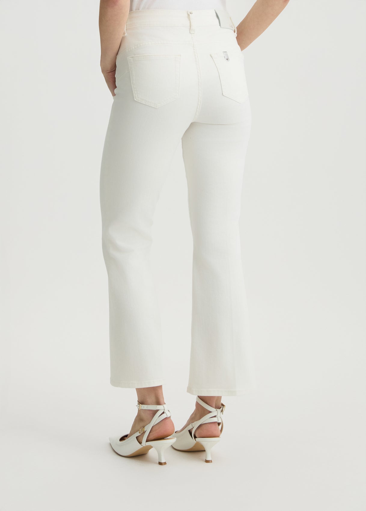 JEANS LIU JO PE25 - Pantaloni bootcut bianchi a vita alta - UA5040