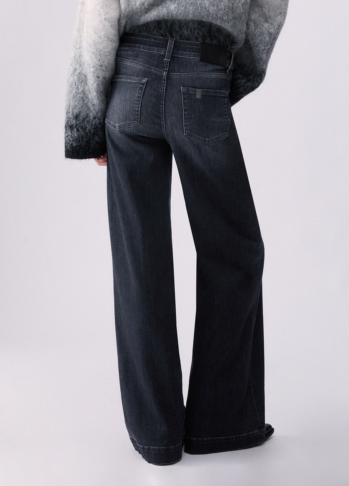 Jeans Liu Jo AI26 - Jeans flare con cintura - UF6068DS0818L504