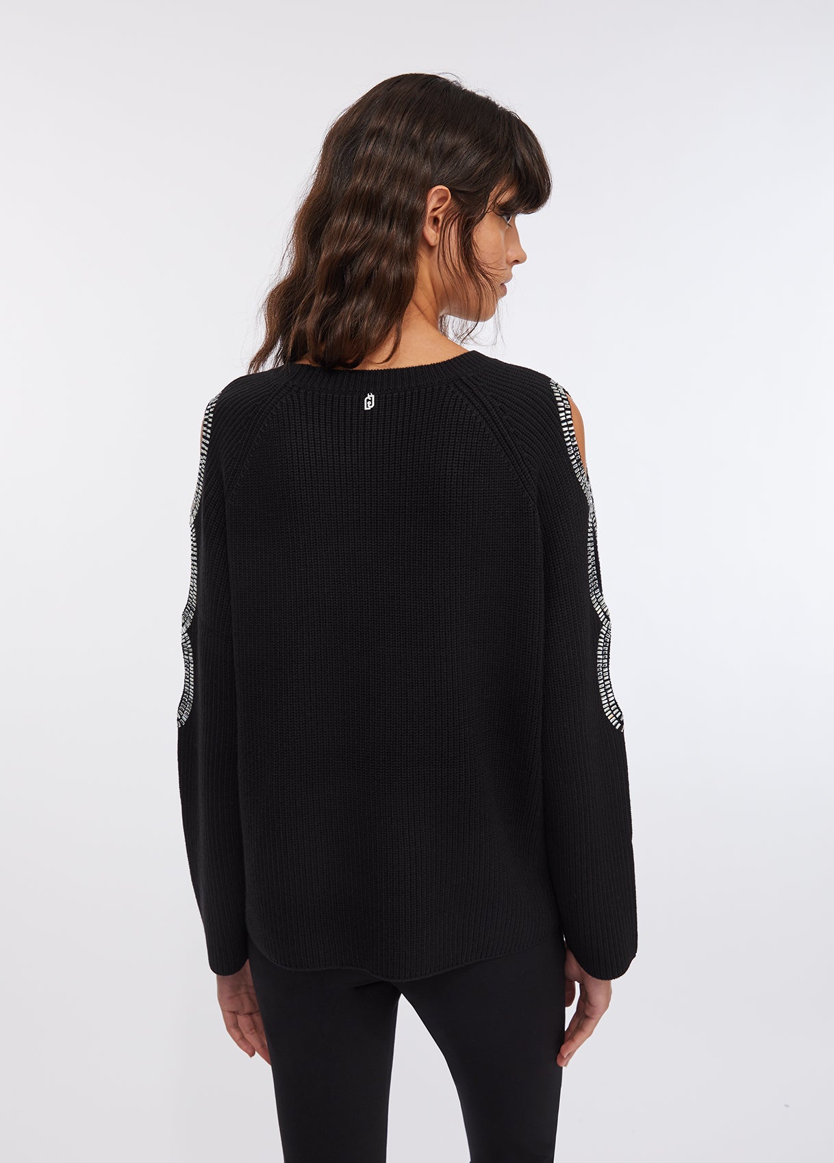 MAGLIERIA LIU JO AI26 - Pullover con cut-out gioiello - MF5486