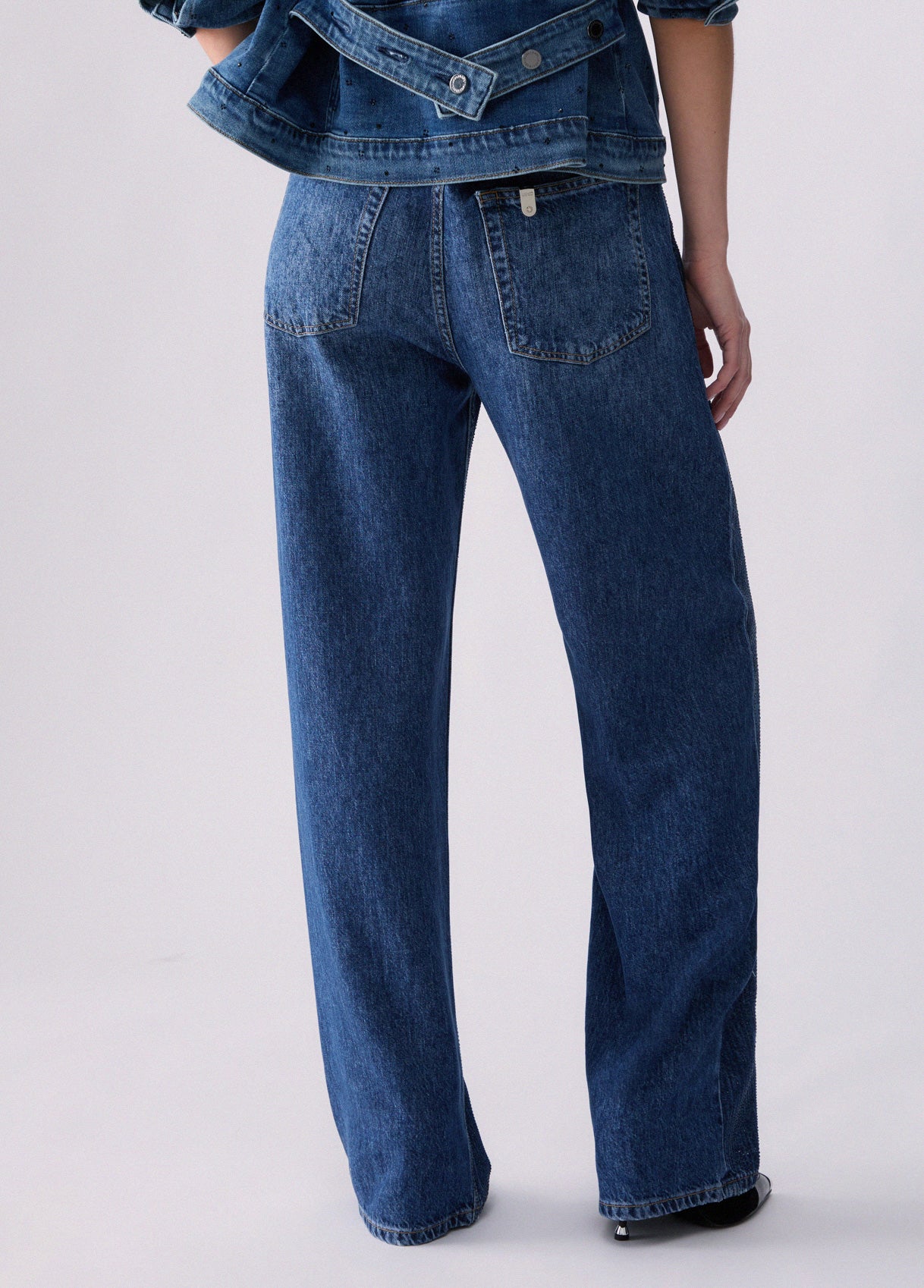 Jeans Liu Jo AI26 -  Jeans straight con strass - UF6166D037379111