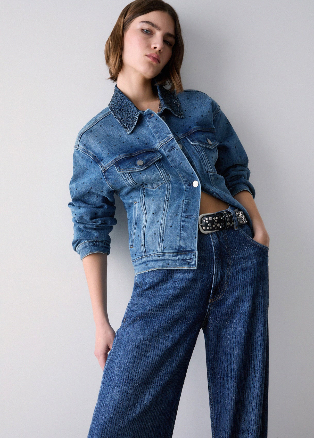 Jeans Liu Jo AI26 -  Jeans straight con strass - UF6166D037379111
