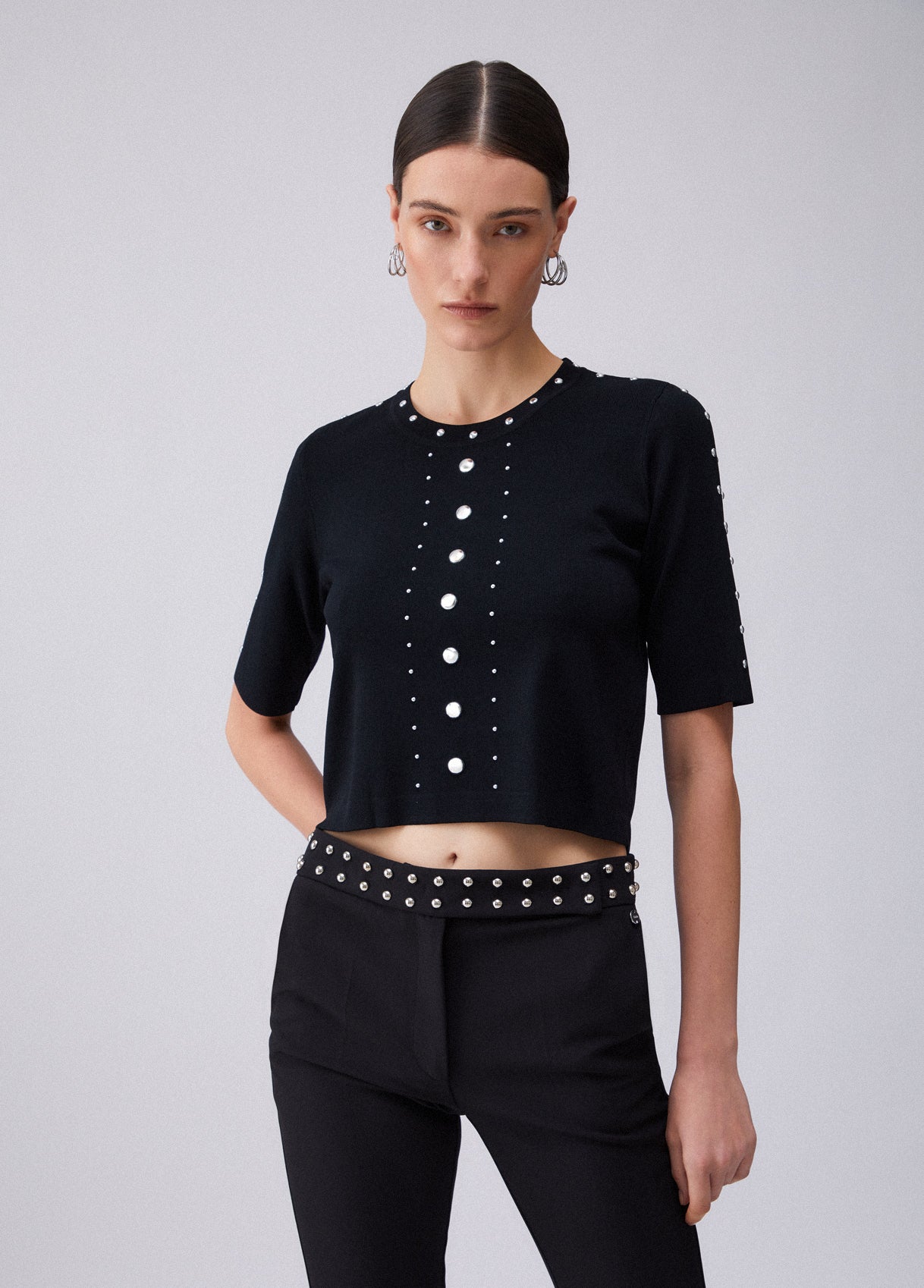 MAGLIA LIU JO PE26 - Top in maglia con borchie - WA6092